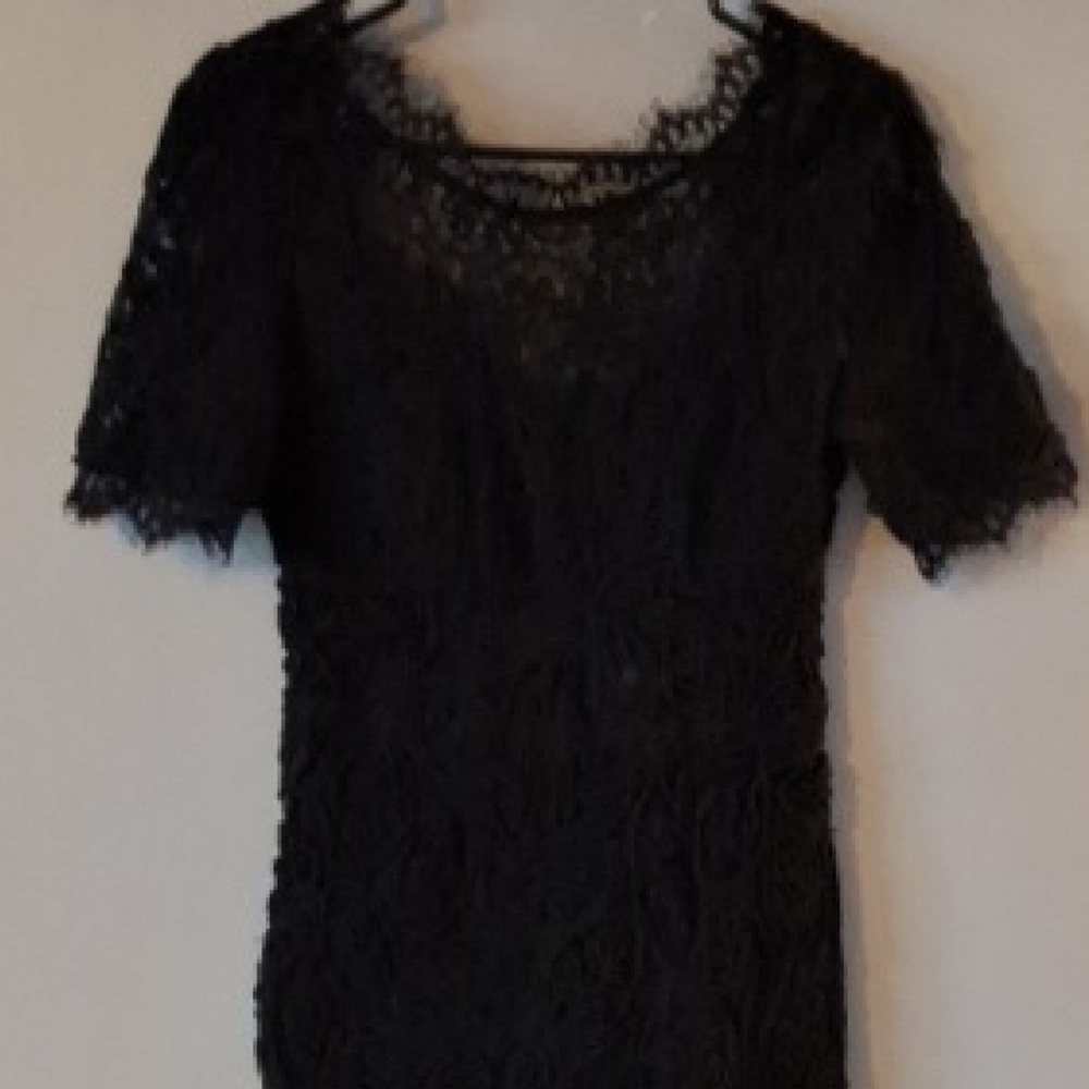 Luxxel Elegant Black Lace Dress 03